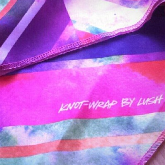 Lush knot wrap - Picture 3 of 6